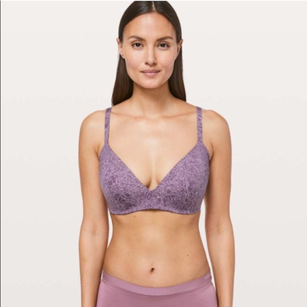 Lululemon Take Shape Bra 32C
